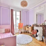 Beautiful Modern Apartment Passy 16Eme