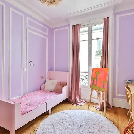 Beautiful Modern Passy 16eme * Paris