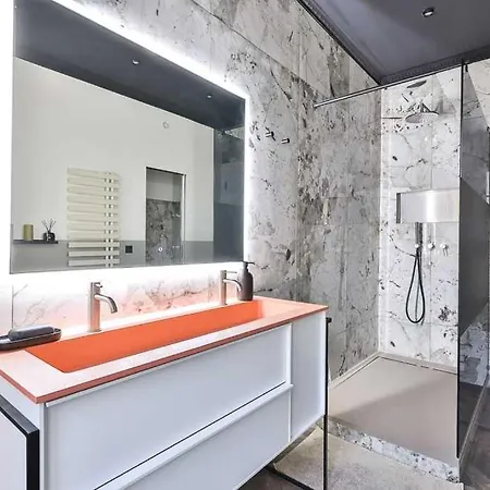Beautiful Modern Passy 16eme Apartment *