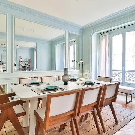 Beautiful Modern Passy 16eme