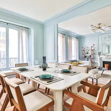 Beautiful Modern Passy 16eme Apartment *