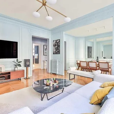 Beautiful Modern Passy 16eme *